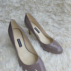 Nine West Women's Taupe Heels